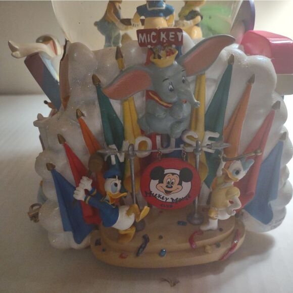 👍 Vintage Mickey Mouse Club Snow Globe Read. C5 - Picture 5 of 9